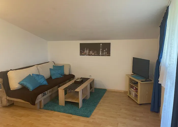 Apartament Dora *
