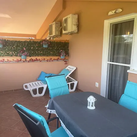 Dora Apartment