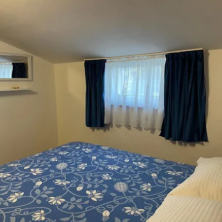 Dora Apartment *