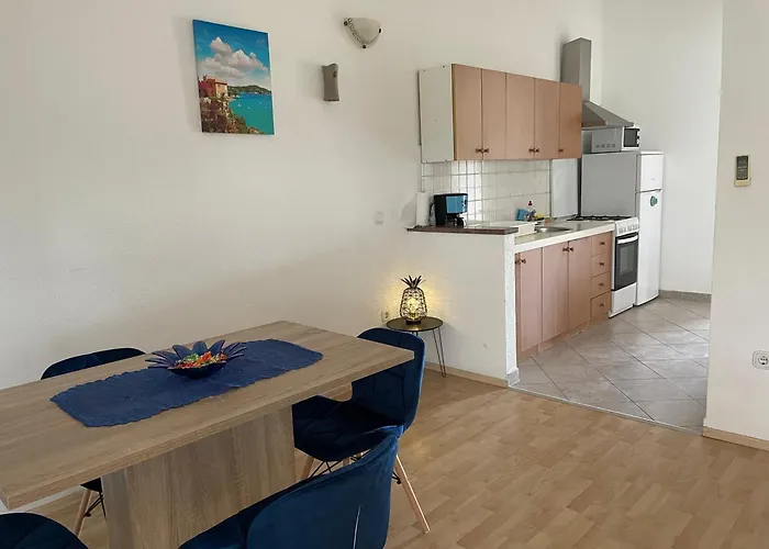 Apartman Dora