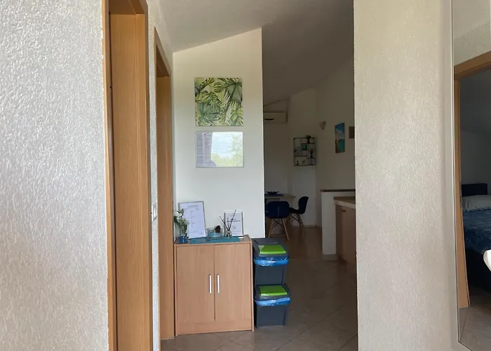 Apartman Dora *