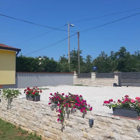 Dora Apartment Porec