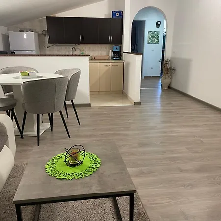 Dora Appartement
